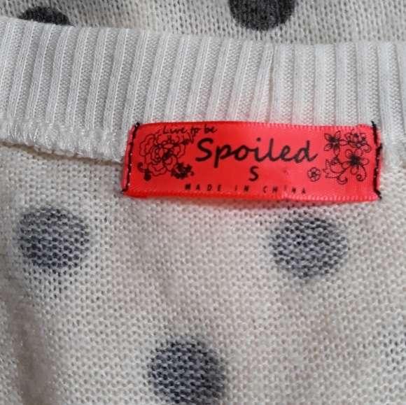 Spoiled Cardigan - Picture 4 of 4